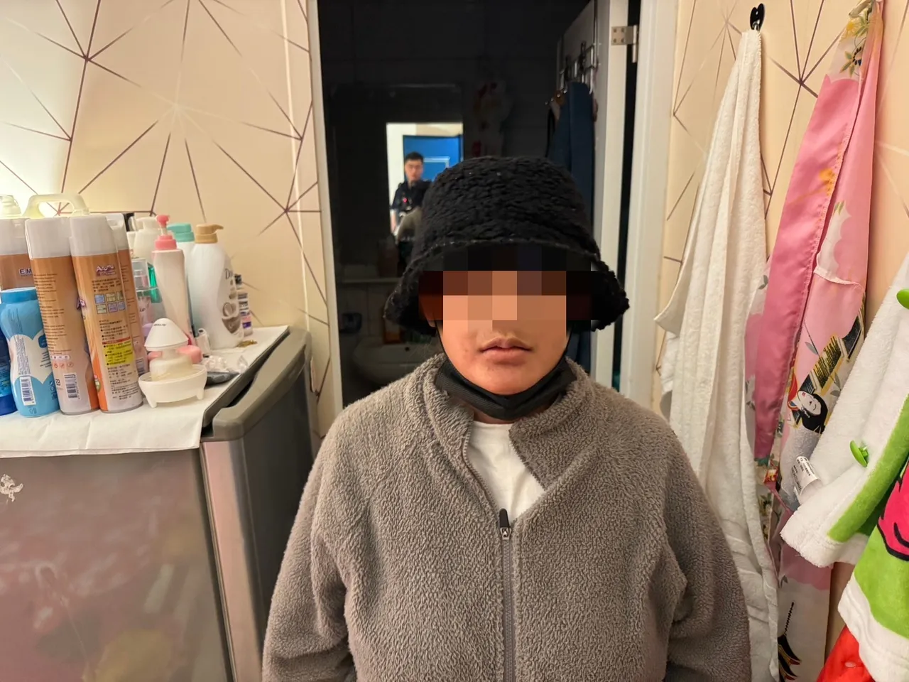 逾期居留的賣淫泰女。翻攝畫面