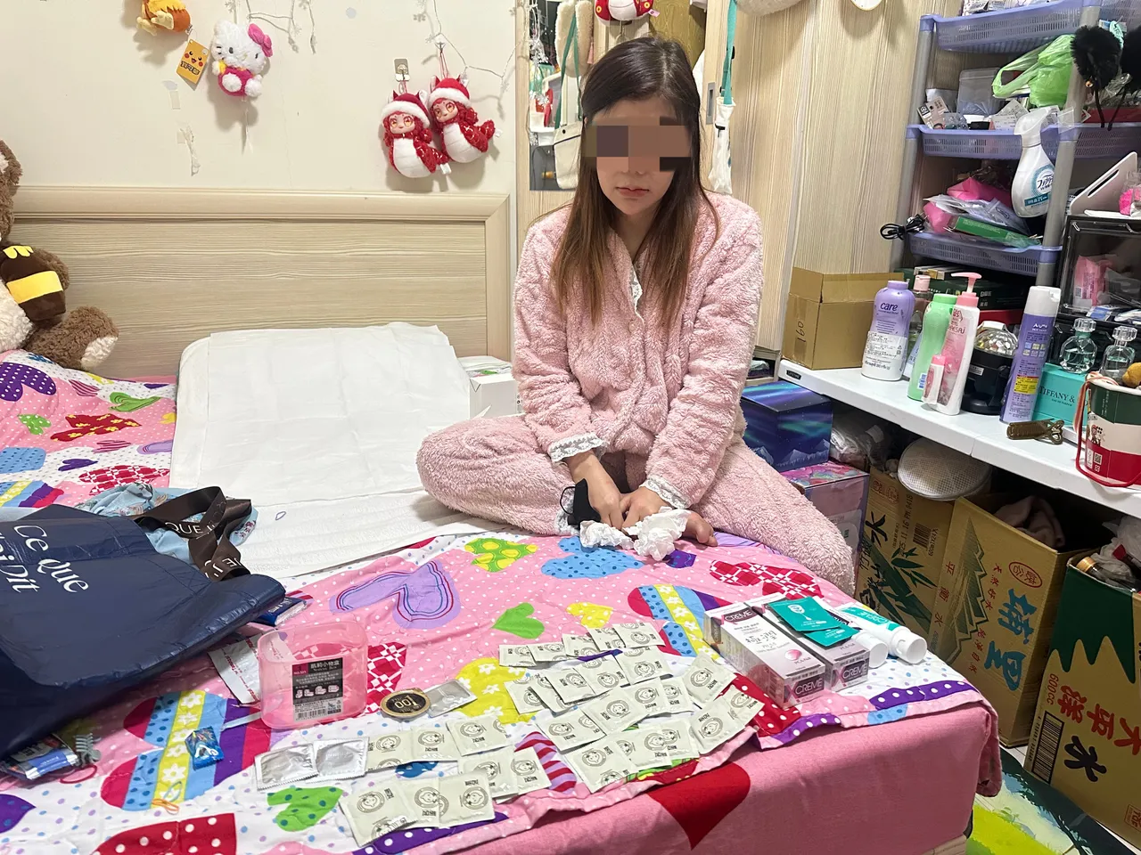 逾期居留的賣淫泰女。翻攝畫面