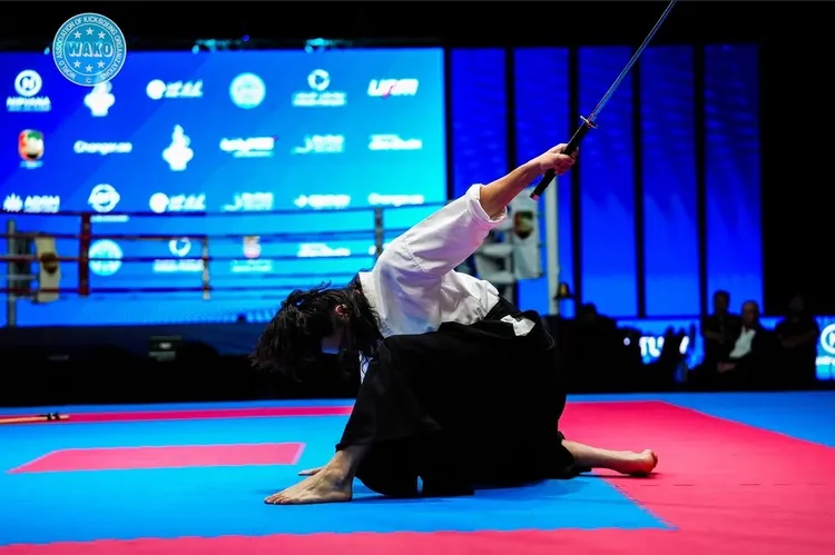 吳奇軒參加「阿布達比WAKO踢拳道世界錦標賽」。通達量能文体提供