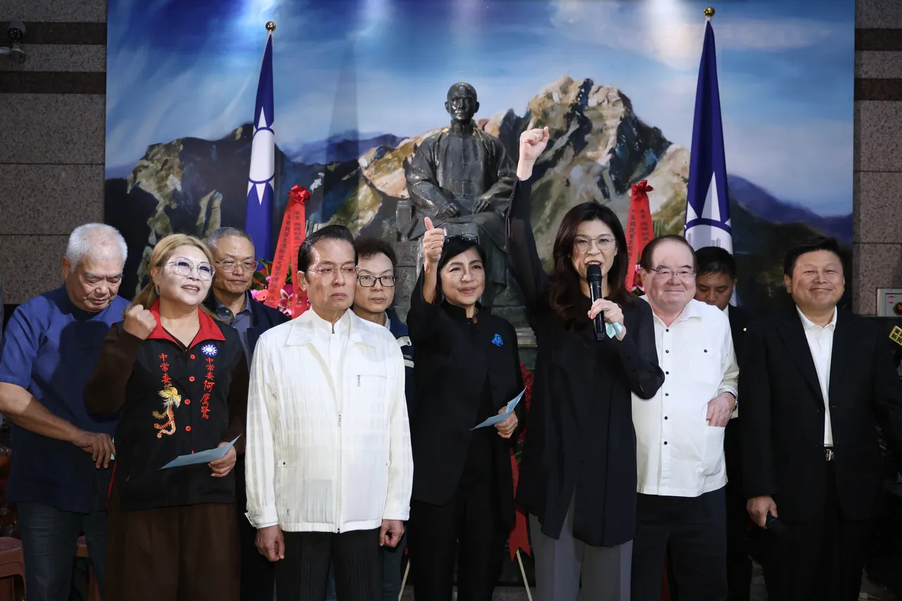 国民党举办纪念总理孙中山诞辰160周年。彭欣伟摄