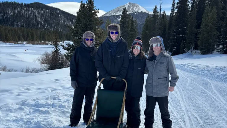 Porsche 356圓夢計畫目前已在全球實現超過300個願望，內容從首次看見大海、走進鐵道世界，到挑戰高空跳傘、踏上雪地或迎來難忘生日。業者提供