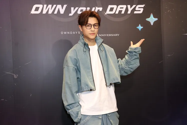 王子邱胜翊的代言与副业众多，OWNDAYS也曾找他当十周年活动大使。庄宗达摄