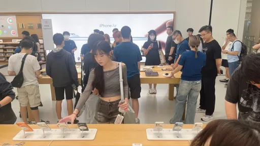 挑手机先看什么？价格竟然只排第二