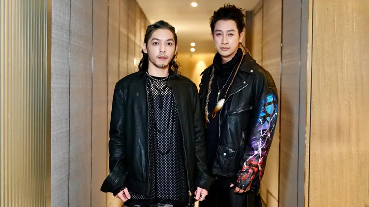 「浪花兄弟」(常青左一、Darren右一)再次合體掀回憶殺。杰威爾提供