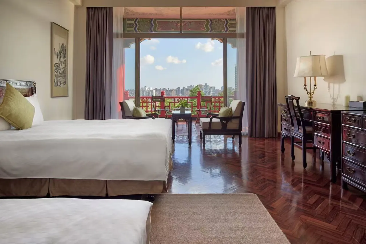 普发万元国旅「买2送2」！免费吃到饱、牛排　入住再送1万