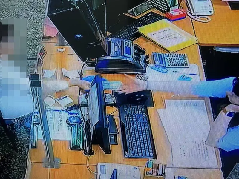 万姓男子母亲得知后，前往台南分署缴清剩余罚锾。行政执行署台南分署提供