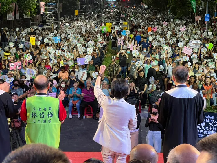 林岱樺11月1日在岡山造勢活動。翻攝林岱樺臉書