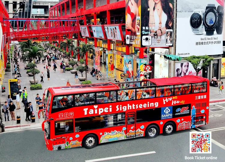 双层观光巴士。北市观传局提供