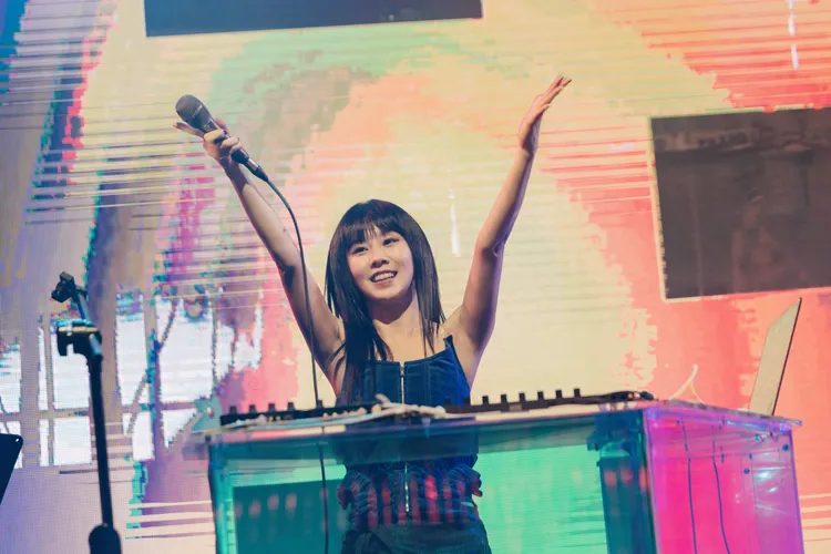 白安昨晚于台中Legacy开唱。相信音乐提供