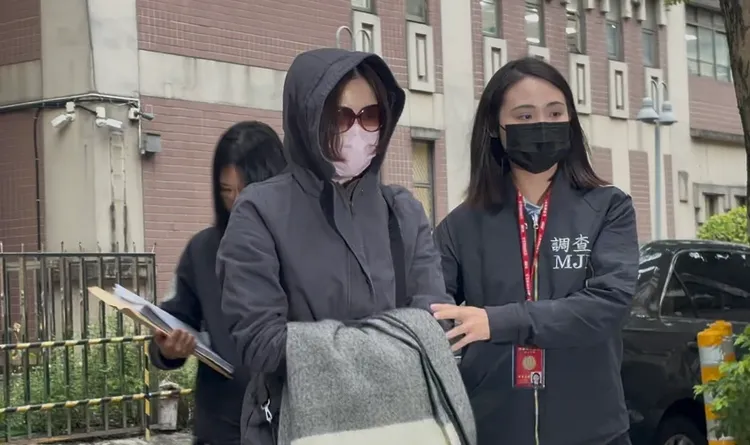 尼爾創新公司財務主管鄭女。張欽攝