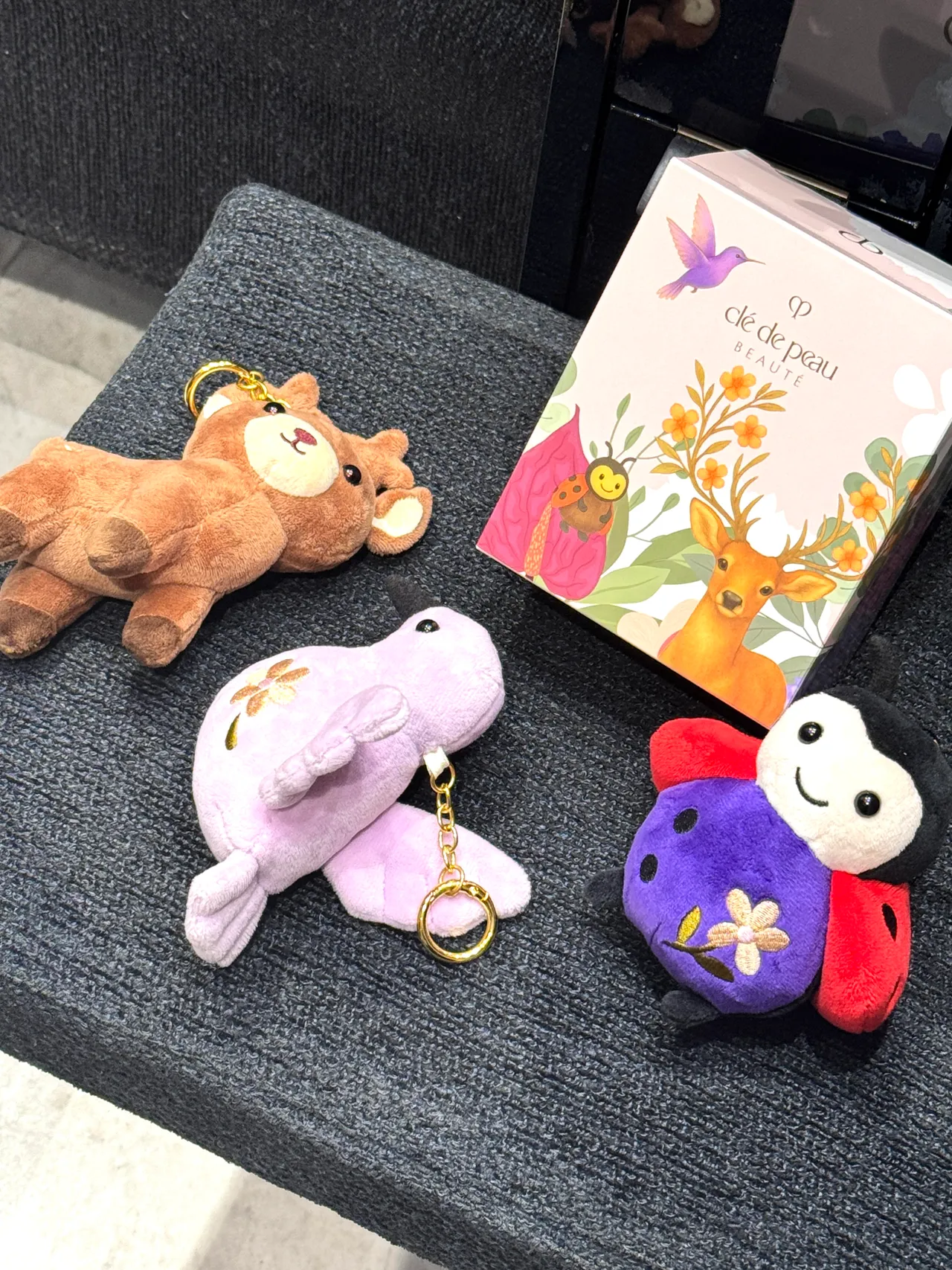 Sogo周年慶消費滿額可抽可愛盲盒吊飾。張家玲攝