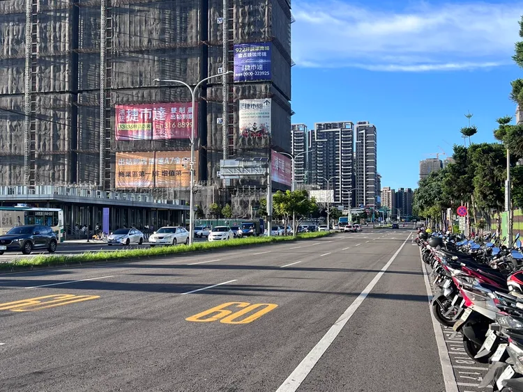 六都7成行政區交易坪數縮水，桃園「龜山區」一戶平均少20坪，是全台交易面積減少最多的行政區。永慶房產集團提供