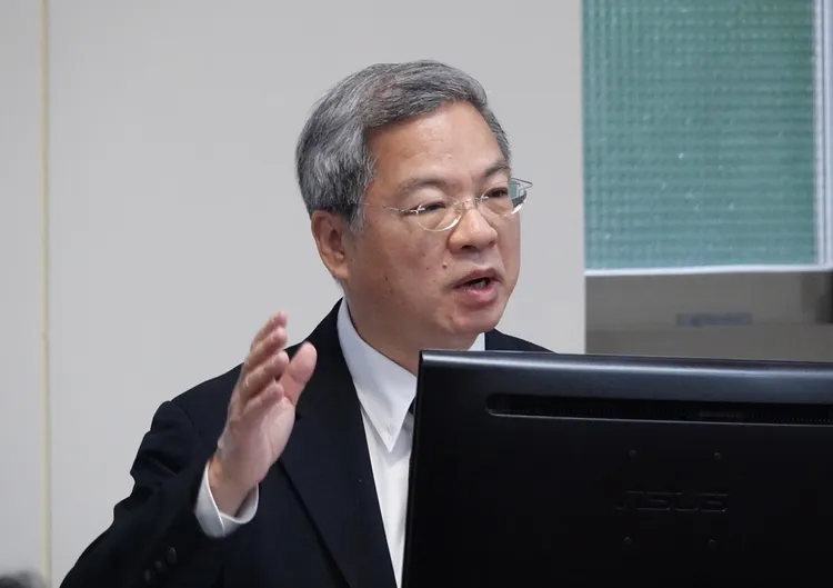 《经济学人》发布「台湾病」一说，经济部长龚明鑫今（20日）于立院表示「我们没有病！」庄宗达摄