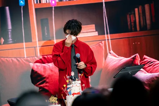 炎亚纶撂金句「分手反而是更爱对方」　四十岁应征垃圾分类员！讲到一半哭了