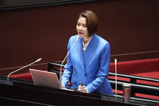 月世界垃圾山凶手竟是民进党籍！陈其迈扬言告蓝委　本人冷回3字