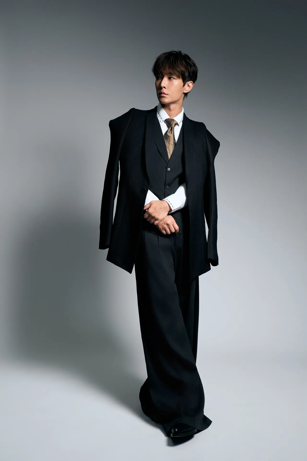 炎亞綸啟動新專輯同名世界巡演，首站選擇泰國曼谷。晴空鳥提供