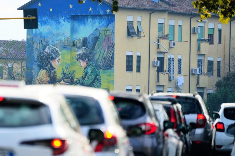 天氣變冷發動車子是否要「暖車」 最權威解答來了