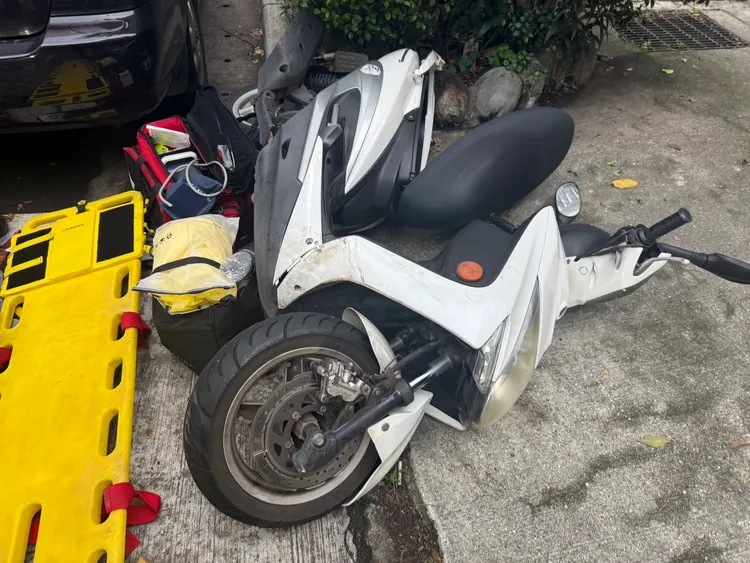 顏曉筠所騎乘的機車。翻攝畫面