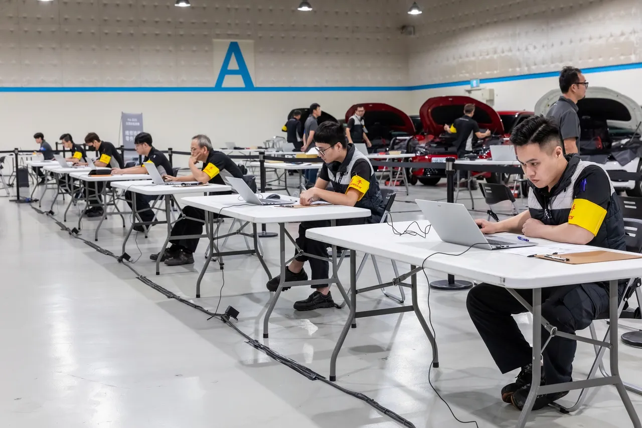 零件團隊著重於庫存管理相關項目，評估是否能精準查詢零件庫存量與所在位置，確保維修流程順暢運作。業者提供