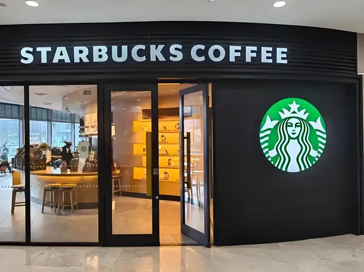 中国星巴克门市。翻摄微博