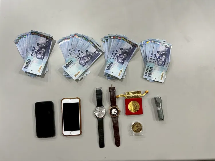 警方查獲相關證物。警方提供