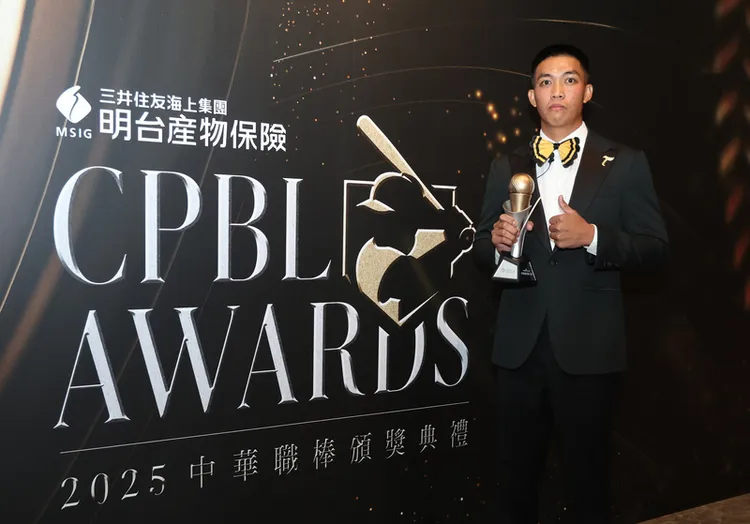 林诗翔拿下新人王。  中央社