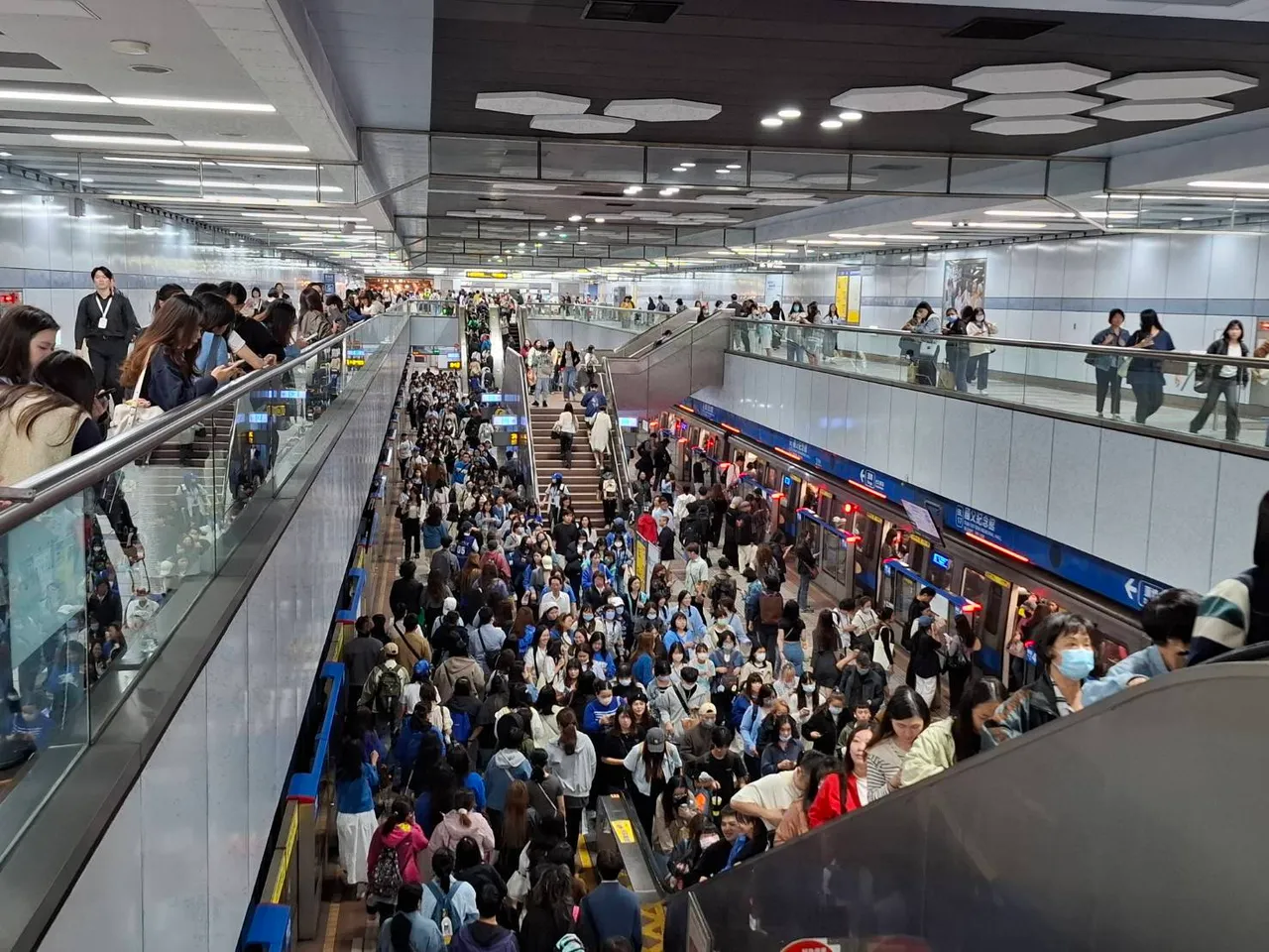 北捷将视演唱会散场人潮加开班次。台北捷运公司提供