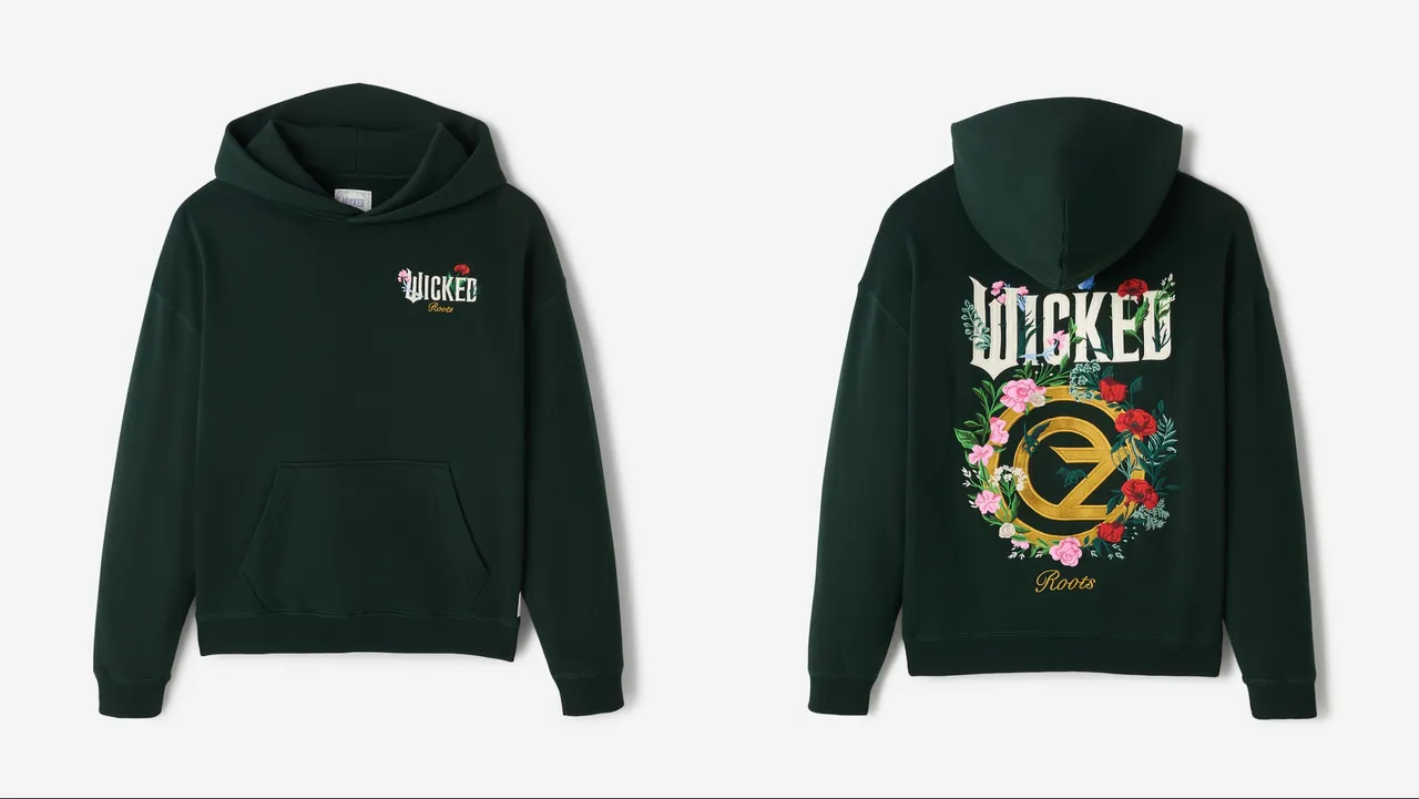 ROOTS x WICKED OZ连帽上衣，4680元。品牌提供