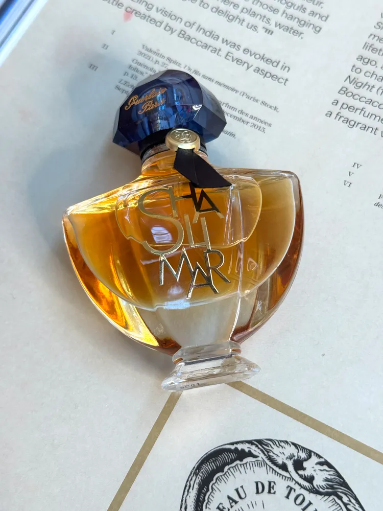 SHALIMAR一千零一夜一百周年限定精萃淡香精，30ml／3550元、90ml／6710元。張家玲攝