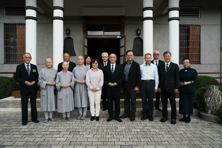 證嚴法師開釋，這都是本份事，點滴累積與付出都是全球慈濟人的合心投入。內政部提供