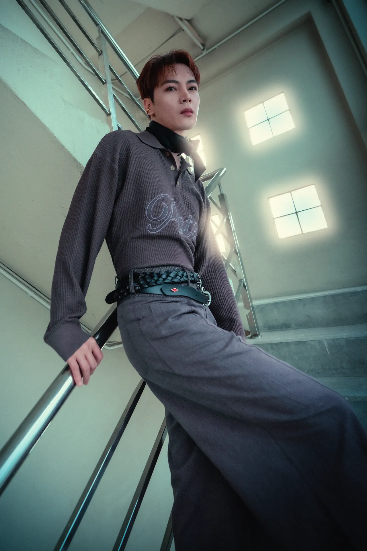 古曜威請粉絲幫忙挑選單曲封面照。單純夢想文創事業提供