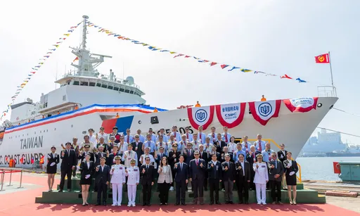 高纬度远洋巡护船「西拉雅号」下水！首艘以原住民为名　管碧玲细说缘由