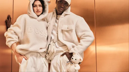 BOSS冬季联名太软萌～　携手Steiff直接把童趣泰迪熊穿上身