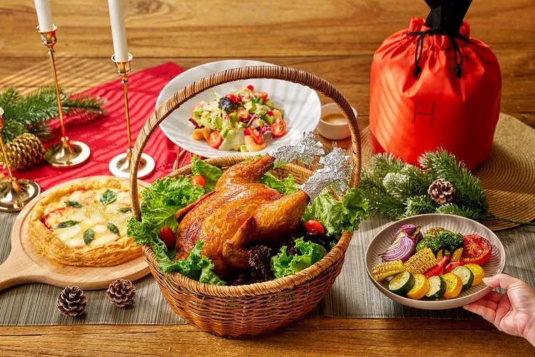 感恩节别再只吃火鸡了！瀚寓酒店推脆皮鸡节庆礼篮，蒜香与酥皮拼出新创意。瀚寓酒店提供