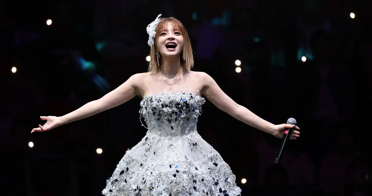 日籍歌手美依礼芽表态「我永远支持一个中国」。翻摄美依礼芽微博