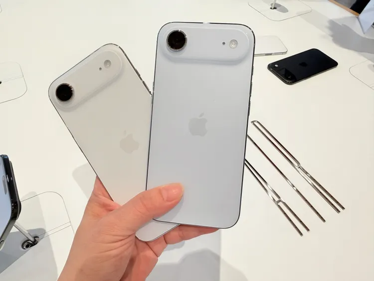 iPhone Air。赵筱文摄