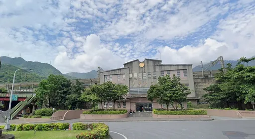 宜蘭東澳車站工人誤觸2萬5千伏高壓電　全身灼傷緊急送醫