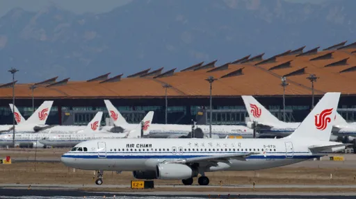 中國自傷拳！取消50萬張赴日機票　專家：反重傷自家航空公司