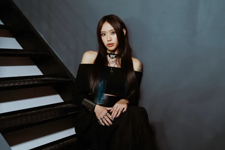 李芷婷分享2025是「總整理」的一年。華納音樂提供