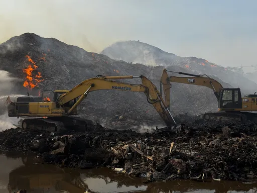 駁放火燒垃圾山陰謀論　南市府澄清嗆告　環保局長：「10天內完全熄滅」
