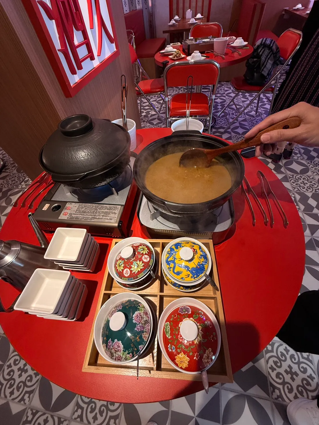 沙嗲锅汤头浓香厚实。陈扬盛摄