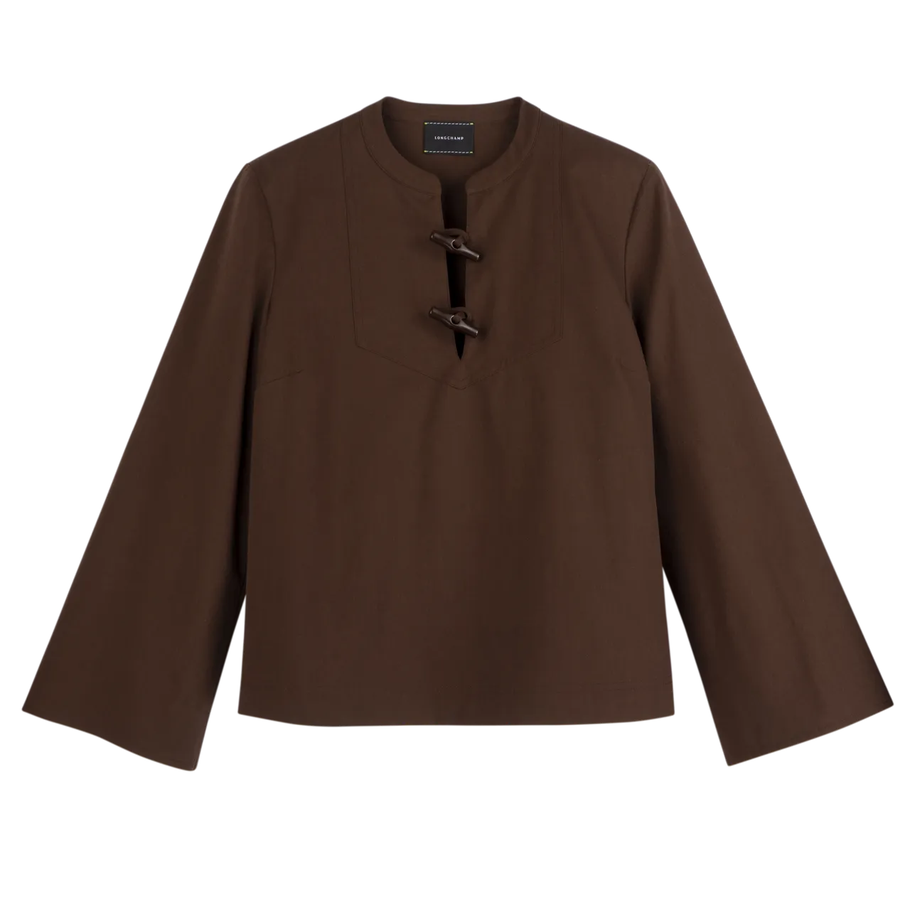 Longchamp竹节扣衬衫，1万5800元。品牌提供