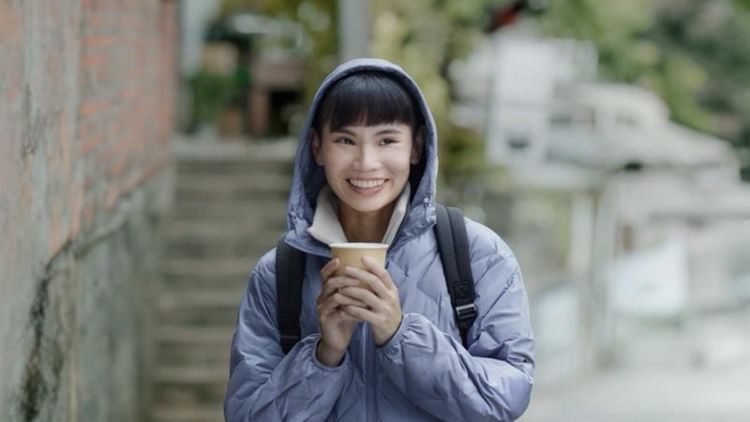 小戴親解最愛「台式溫暖」！套UNIQLO騎機車、買飯糰超接地氣