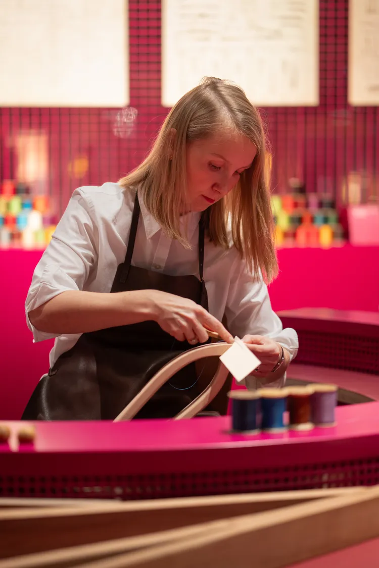 馬鞍針縫體驗。品牌提供