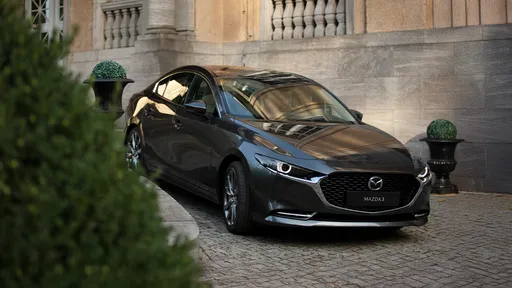 科技进化再升级　2026年式MAZDA3／CX-30强化安全与便利配备