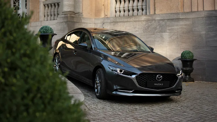 MAZDA发表2026年式MAZDA3(图)与CX-30，全车系均维持原售价基础，并全面升级10.25吋中央资讯显示幕。原厂照片