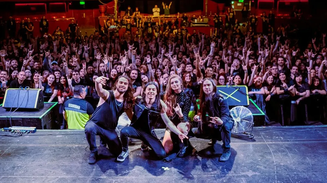 伊格纳西娅与Decessus其他成员。翻摄自伊格纳西娅IG