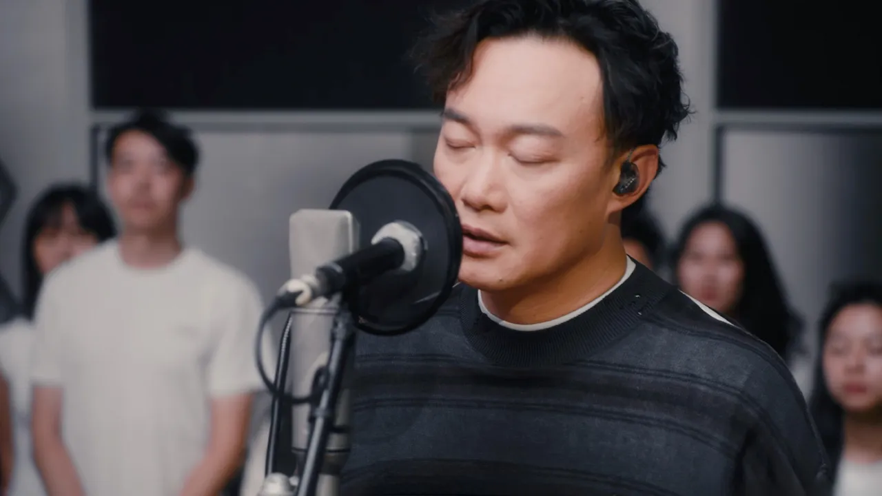 陈奕迅深情演唱。环球音乐提供