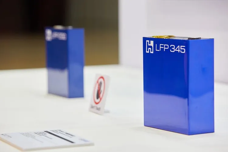 鴻海展示最新電池技術。取自鴻海科技日官網