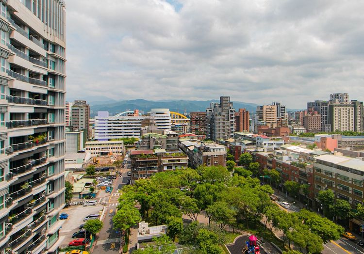 北市住宅單價調查　信義區大樓公寓價差明顯達5成